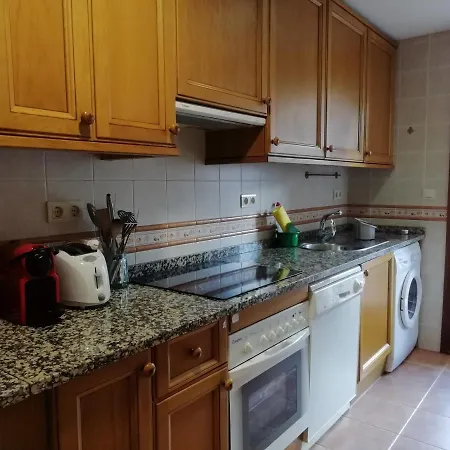 Apartamento Familiar Con Vistas Y Garage La Portiecha *