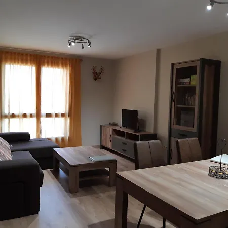 Apartamento Familiar Con Vistas Y Garage La Portiecha