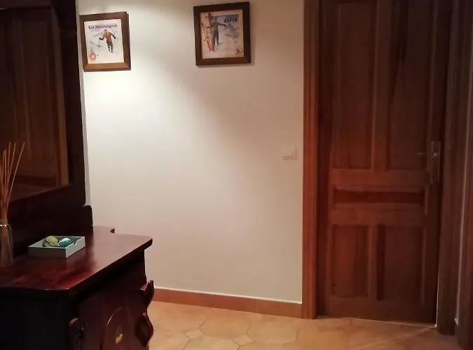 Apartamento Familiar Con Vistas Y Garage La Portiecha *