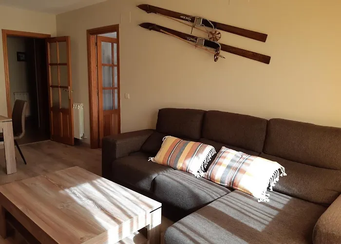 Apartamento Familiar Con Vistas Y Garage La Portiecha Apartment Sallent De Gallego