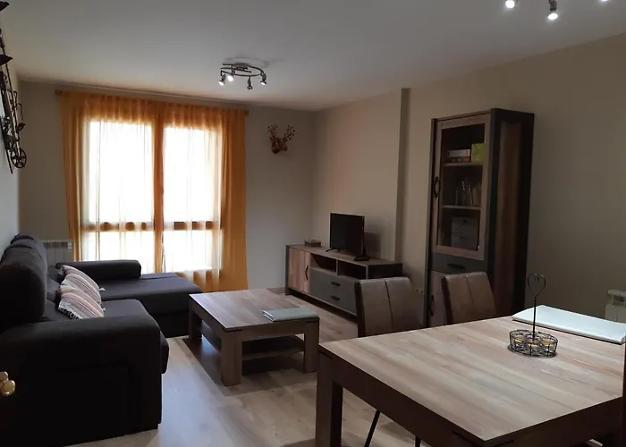 Apartamento Familiar Con Vistas Y Garage La Portiecha